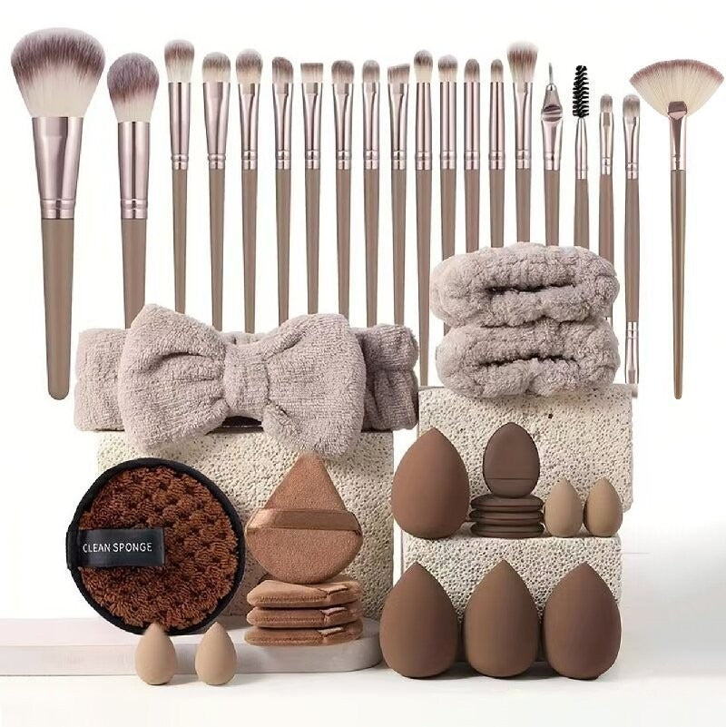 40-Piece Makeup Tool Set With Beauty Blender Soft Sponge Puffs 🇨🇳