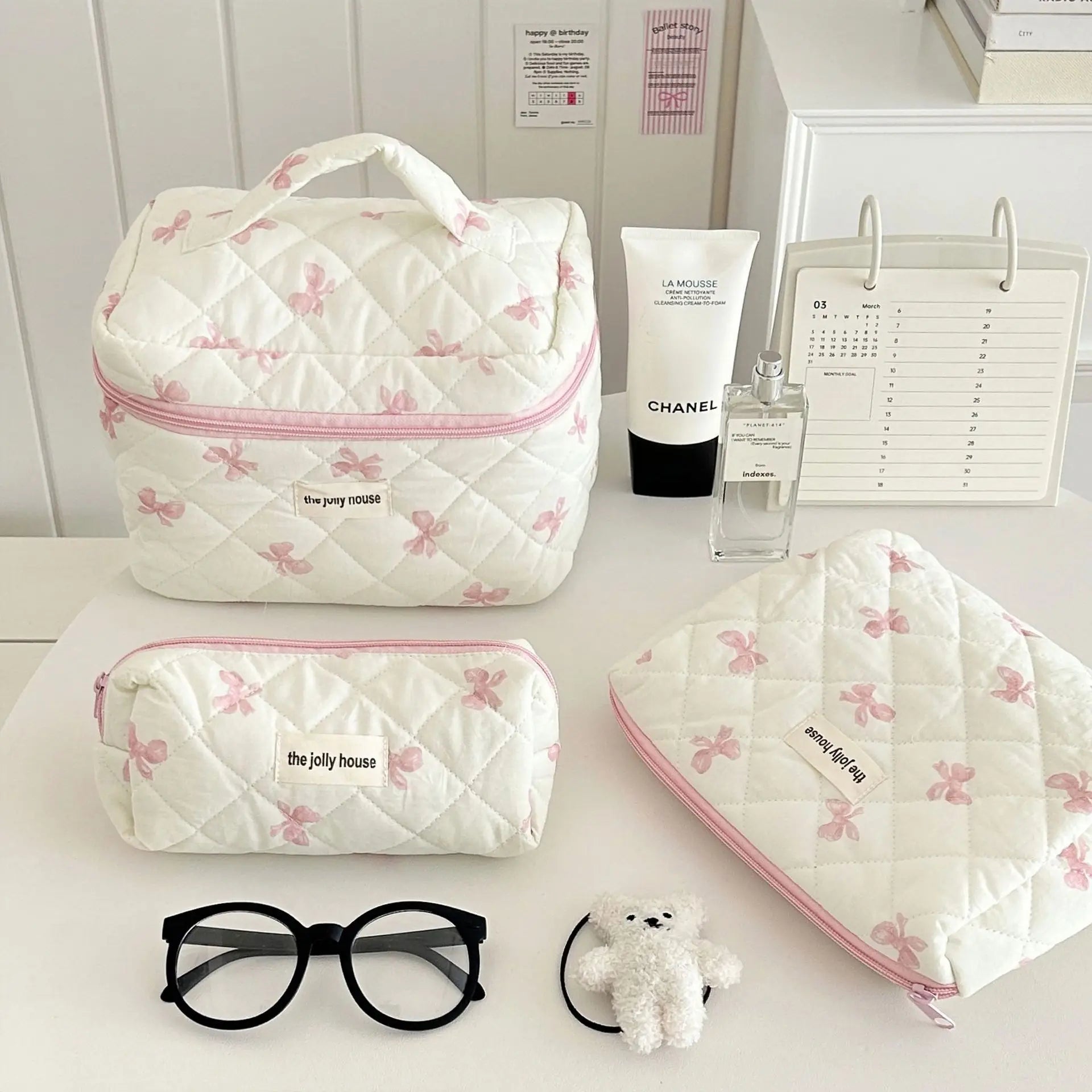 Cute Bow Flower Quilting Cotton Makeup Bag 🇨🇳