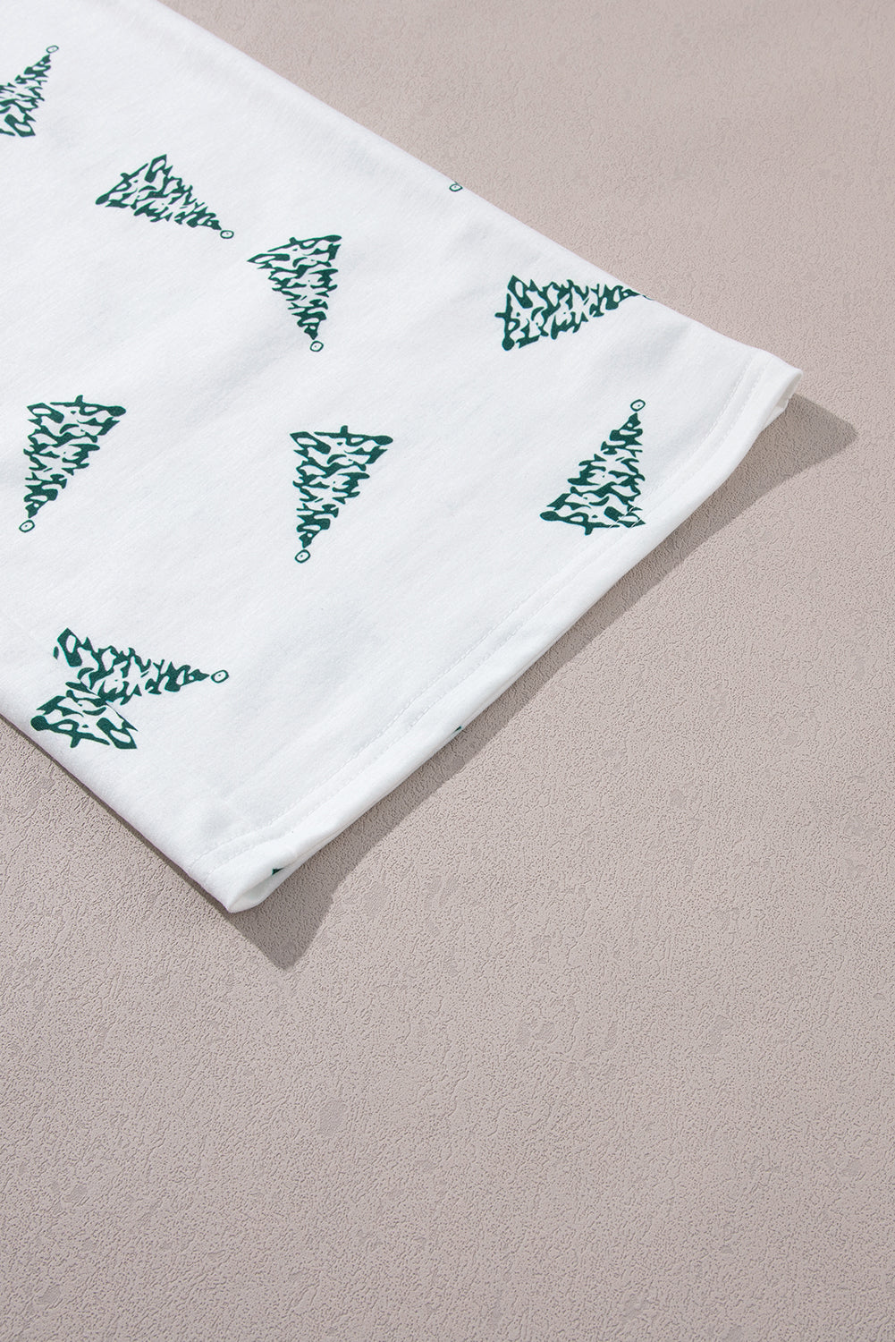 Skobeloff Christmas Tree Print Tee and Pants Lounge Set 🇺🇸