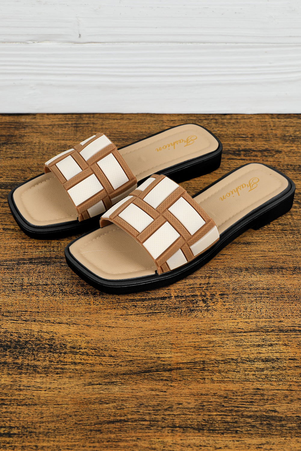 Beige Two Tone Contrast PU Leather Square Toe Slippers 🇨🇳