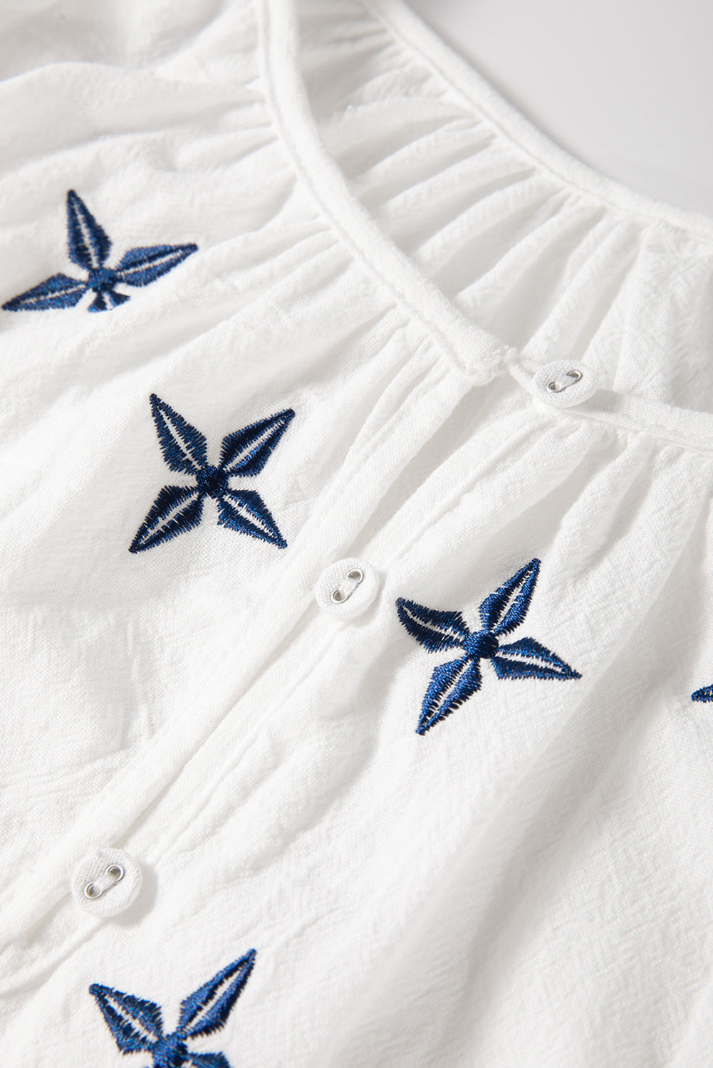 White Geometric Embroidered Long Sleeve Buttoned Blouse 🇺🇸