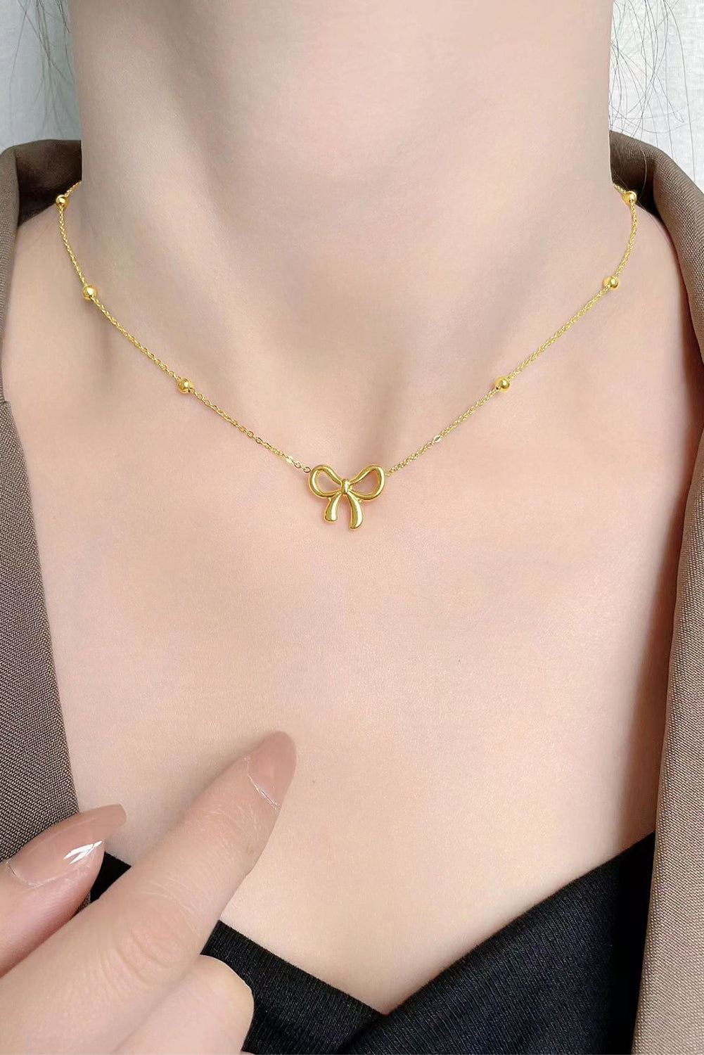 Gold Bowknot Pendant Plated Choker Necklace 🇨🇳