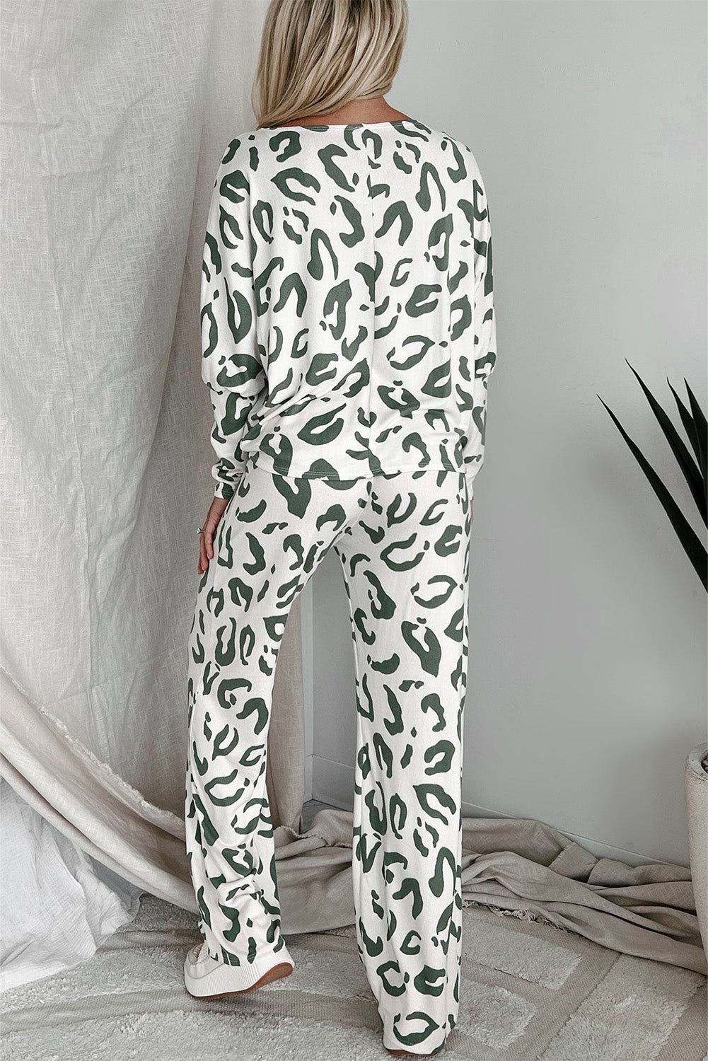 Beige Leopard Animal Print Long Sleeve and Pants Loungewear Set 🇺🇲