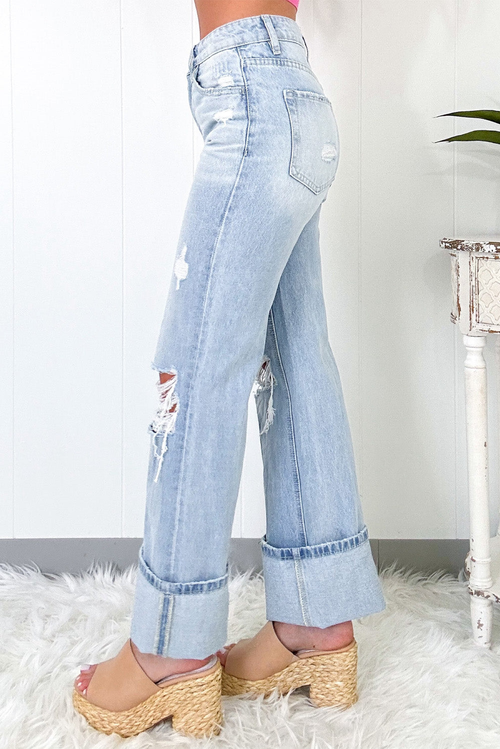 Beau Blue Light Wash Distressed Flare Jeans 🇨🇳