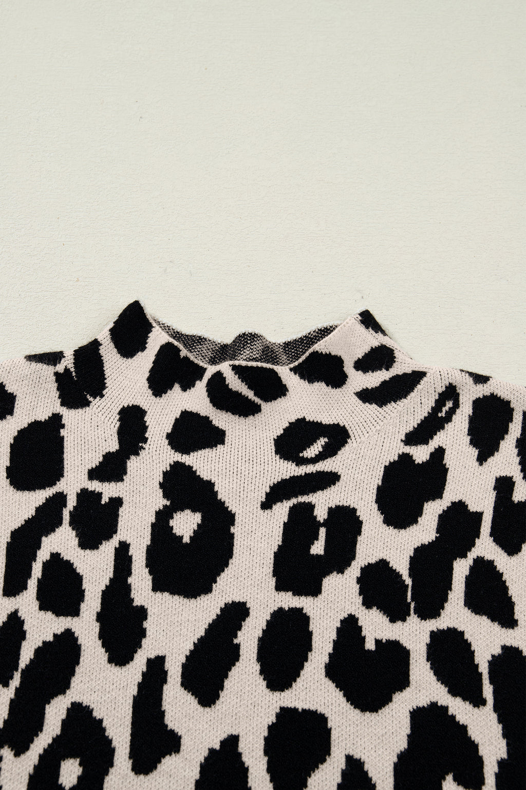 Black Leopard Print High Neck Short Sleeve Sweater 🇺🇸