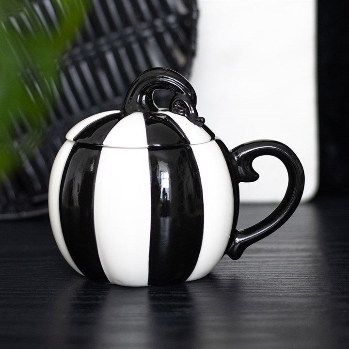 Black and White Striped Pumpkin Lidded Mug 🇬🇧