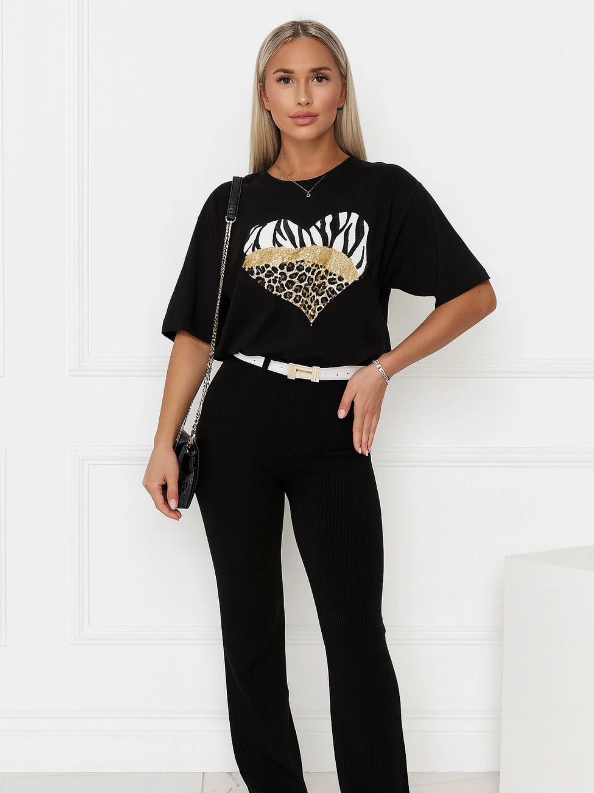 Ladies Tiger/Leopard Heart Oversized T Shirt 🇬🇧