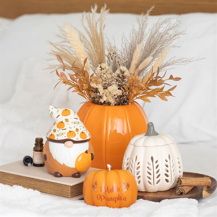 Hello Pumpkin Shaped Candle 🇬🇧