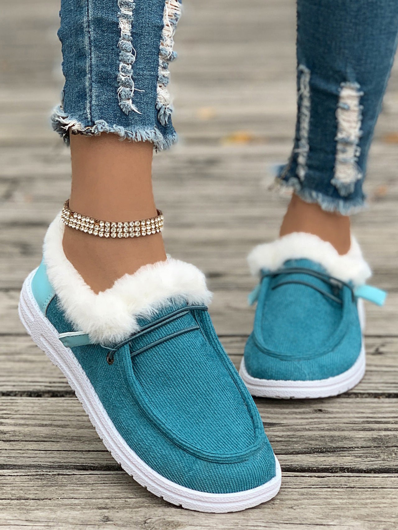 Women's casual shoes with plush and fuzzy cotton 🇨🇳