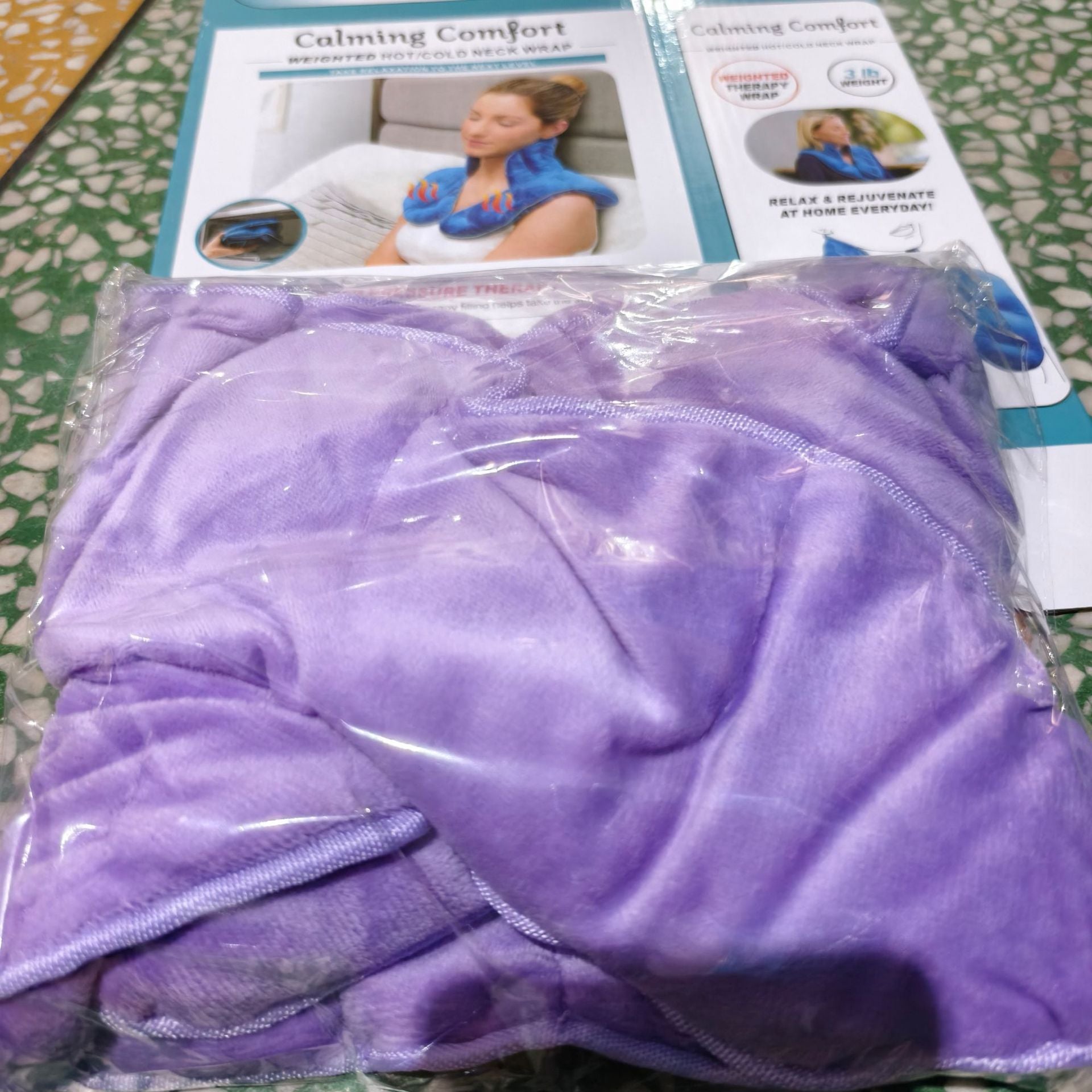 Microwave Heating Neck and Shoulder Wrap Gravity Weighted Strap Plush Heating Pad with Hot/Cold Pack 🇨🇳