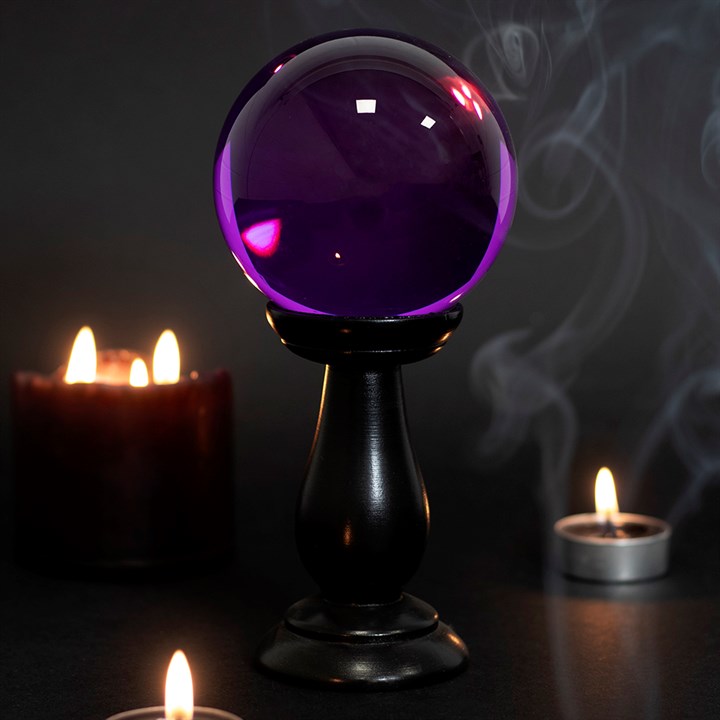 Small Purple Crystal Ball on Stand 🇬🇧
