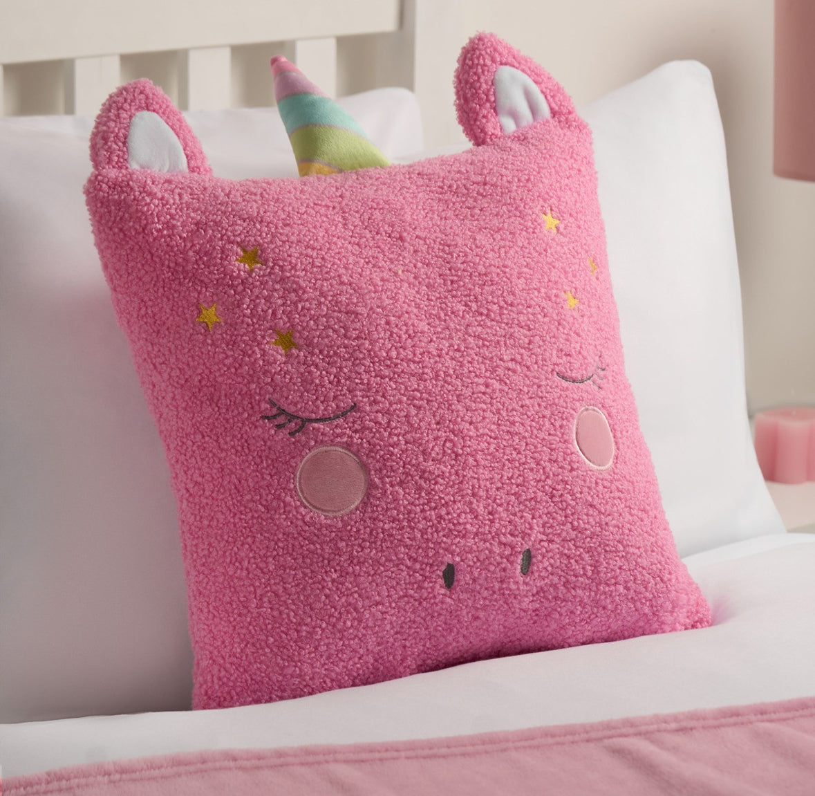 Kids Character Unicorn Boucle Filled Cushion - Pink 🇬🇧