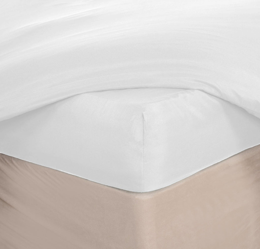 Plain Dyed Fitted Sheet 🇬🇧