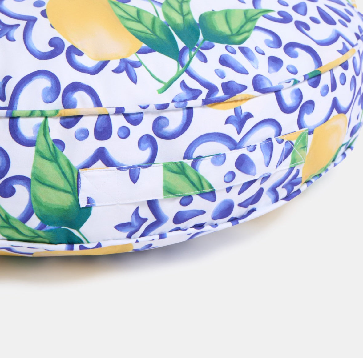 Indoor/Outdoor Round Print Filled Cushions 🇬🇧