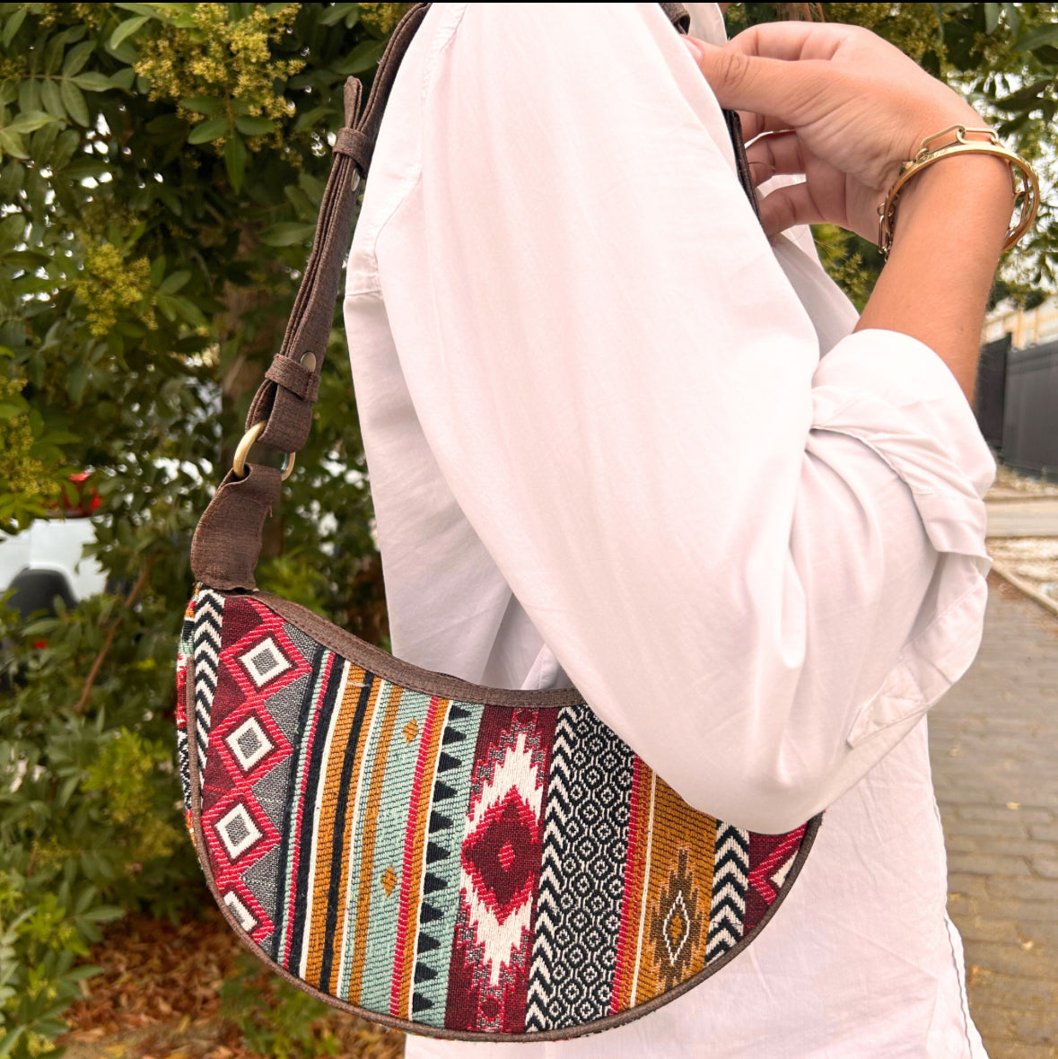 Jacquard Hobo Bag - Rich Browns (brown strap) 🇬🇧
