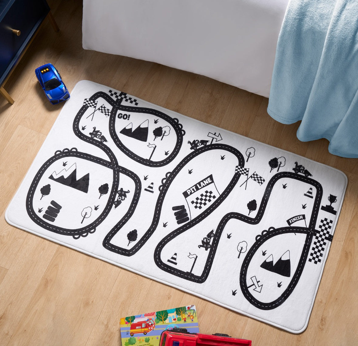 Kids Supersoft Racing Track Printed Rug - Monochrome 🇬🇧