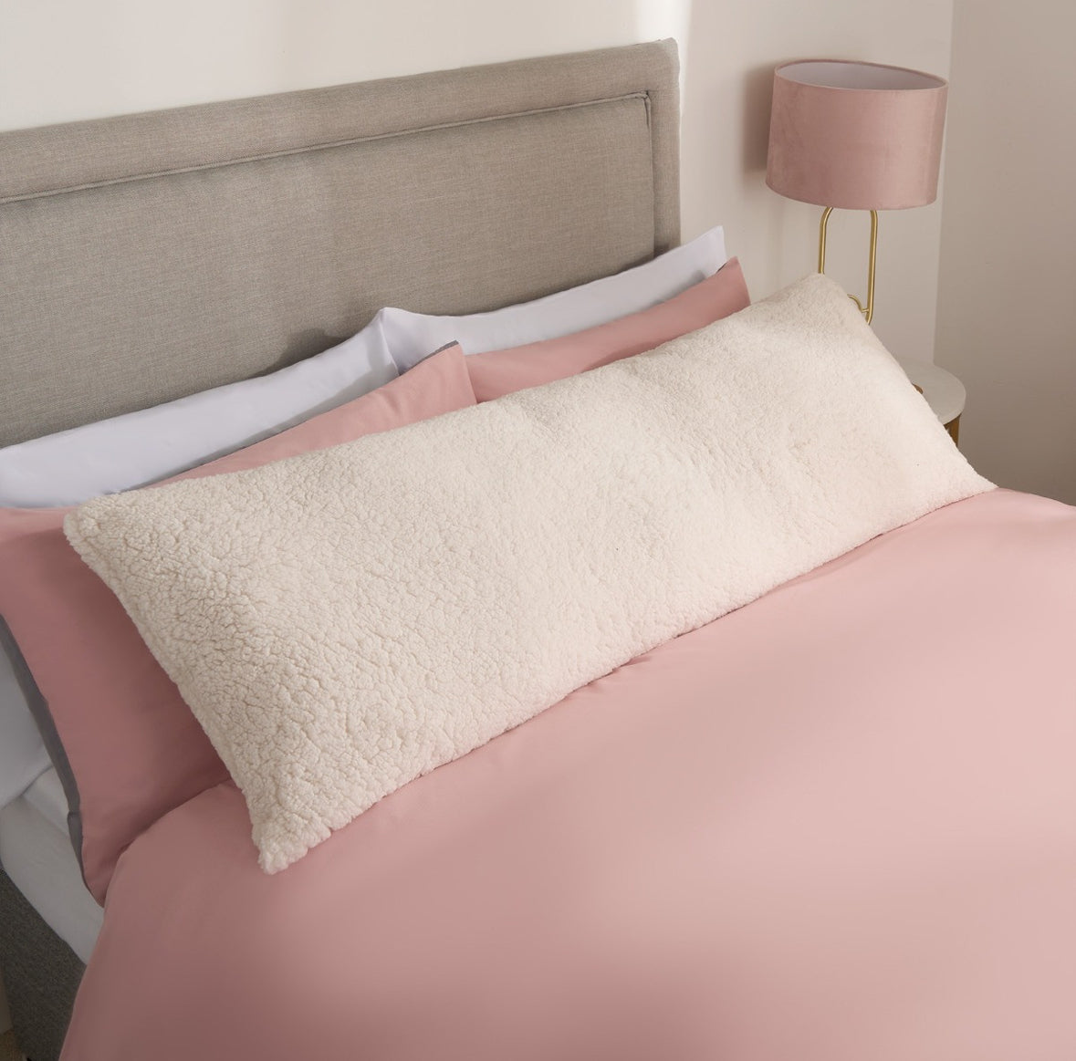 Teddy Bolster Pillows 🇬🇧