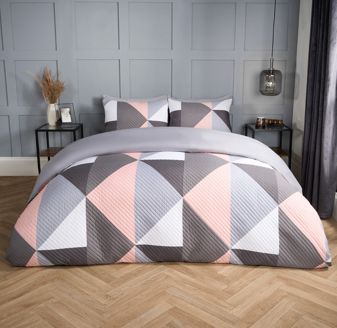 Geometric Pinsonic Duvet Set 🇬🇧