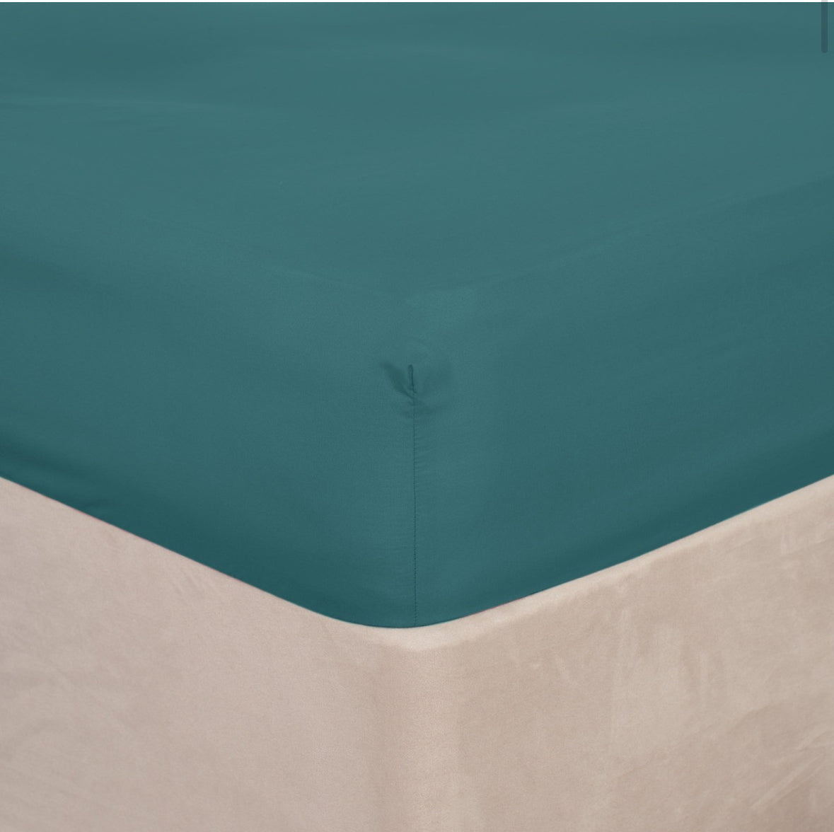 Plain Dyed Fitted Sheet 🇬🇧