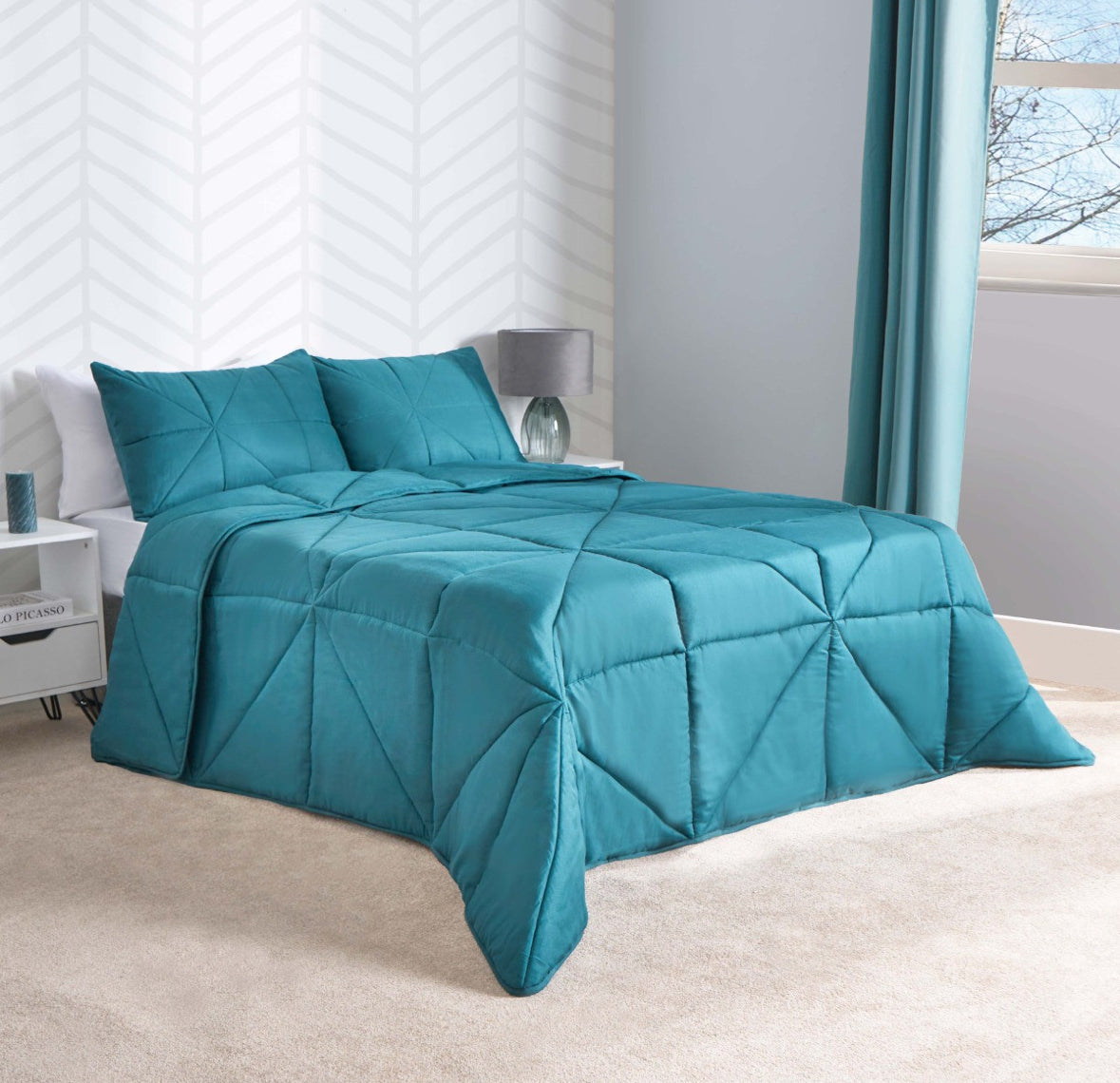 Coverless Geo Quilted 7.5 Tog Duvet Set 🇬🇧