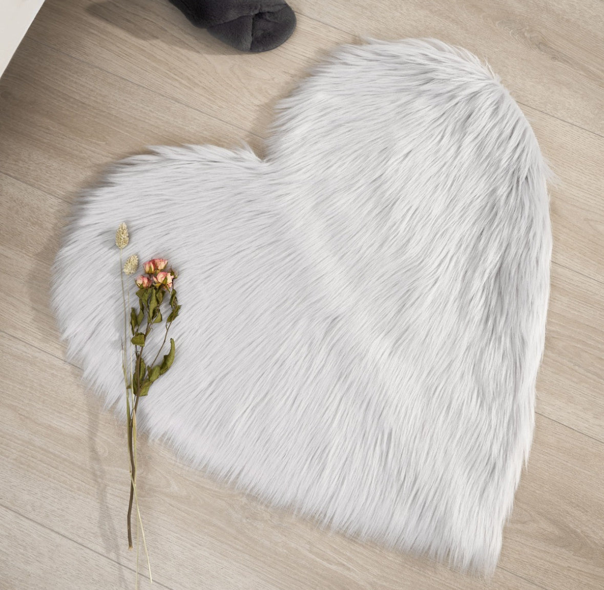 Faux Sheep skin Heart Rug-grey 🇬🇧