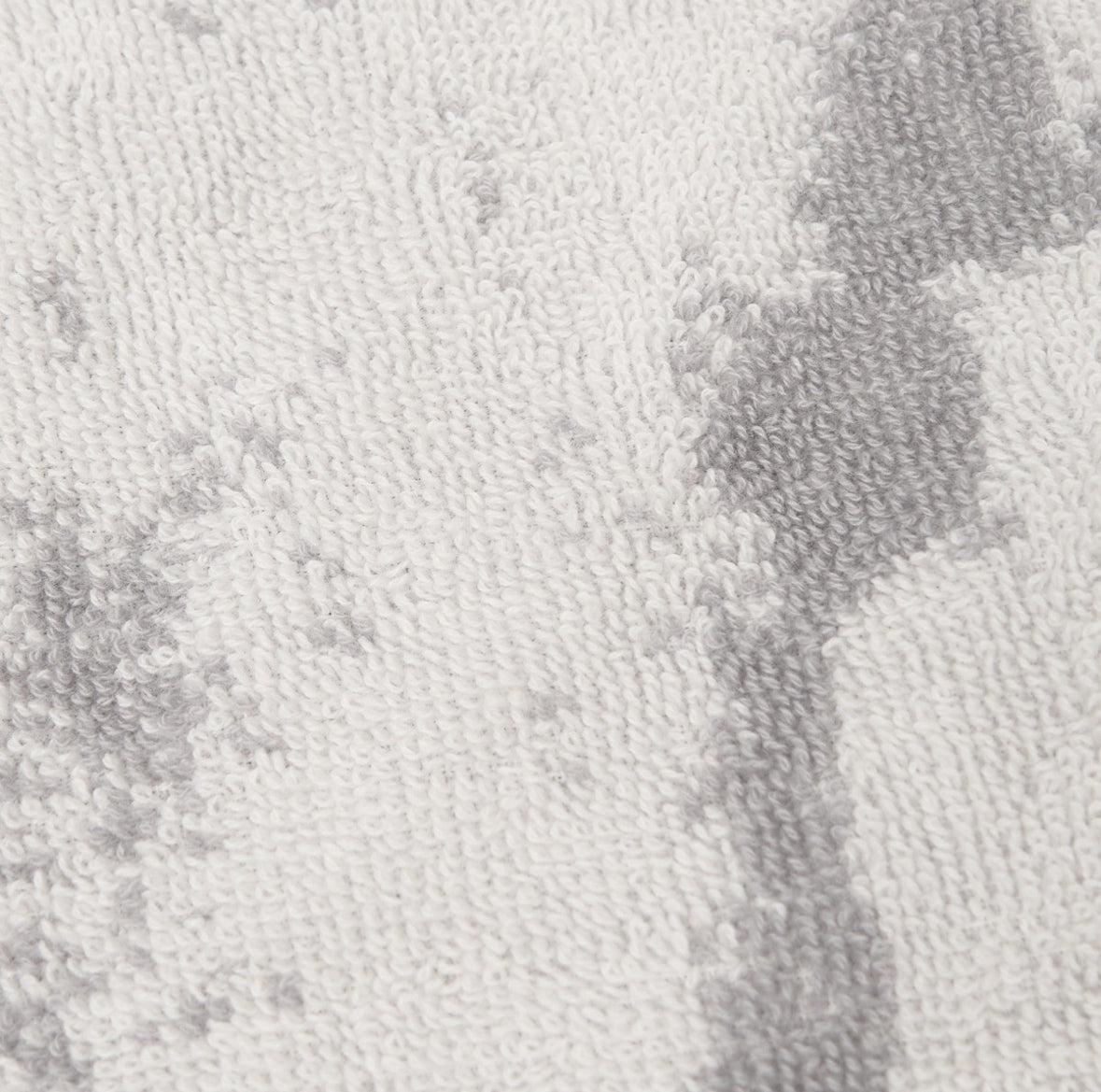 100% Cotton Jacquard Marble Towel - Grey 🇬🇧