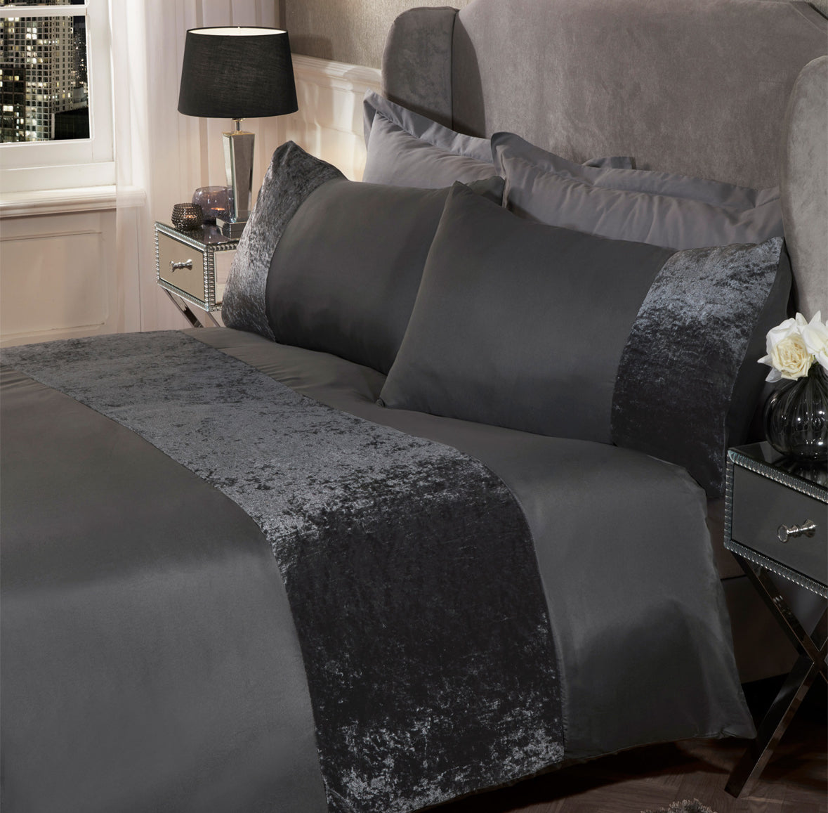 Crushed Velvet Band Duvet Set 🇬🇧