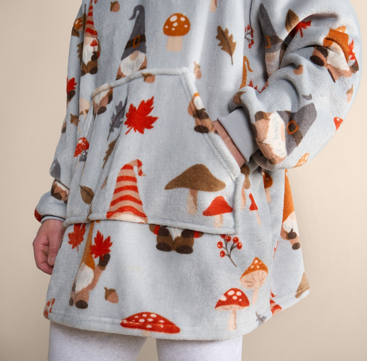 Autumn Gonk Print Hoodie Blanket - Grey 🇬🇧