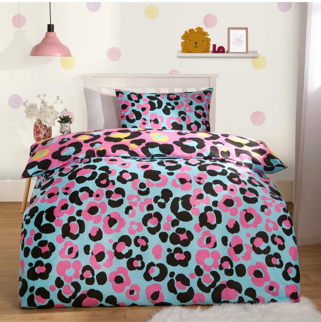 Abstract Neon Leopard Print Reversible Duvet Set - Pink 🇬🇧
