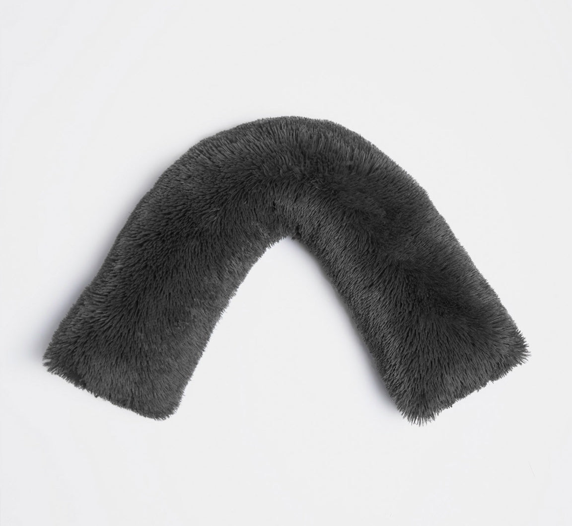 Long Hair V Shape Pillows 🇬🇧