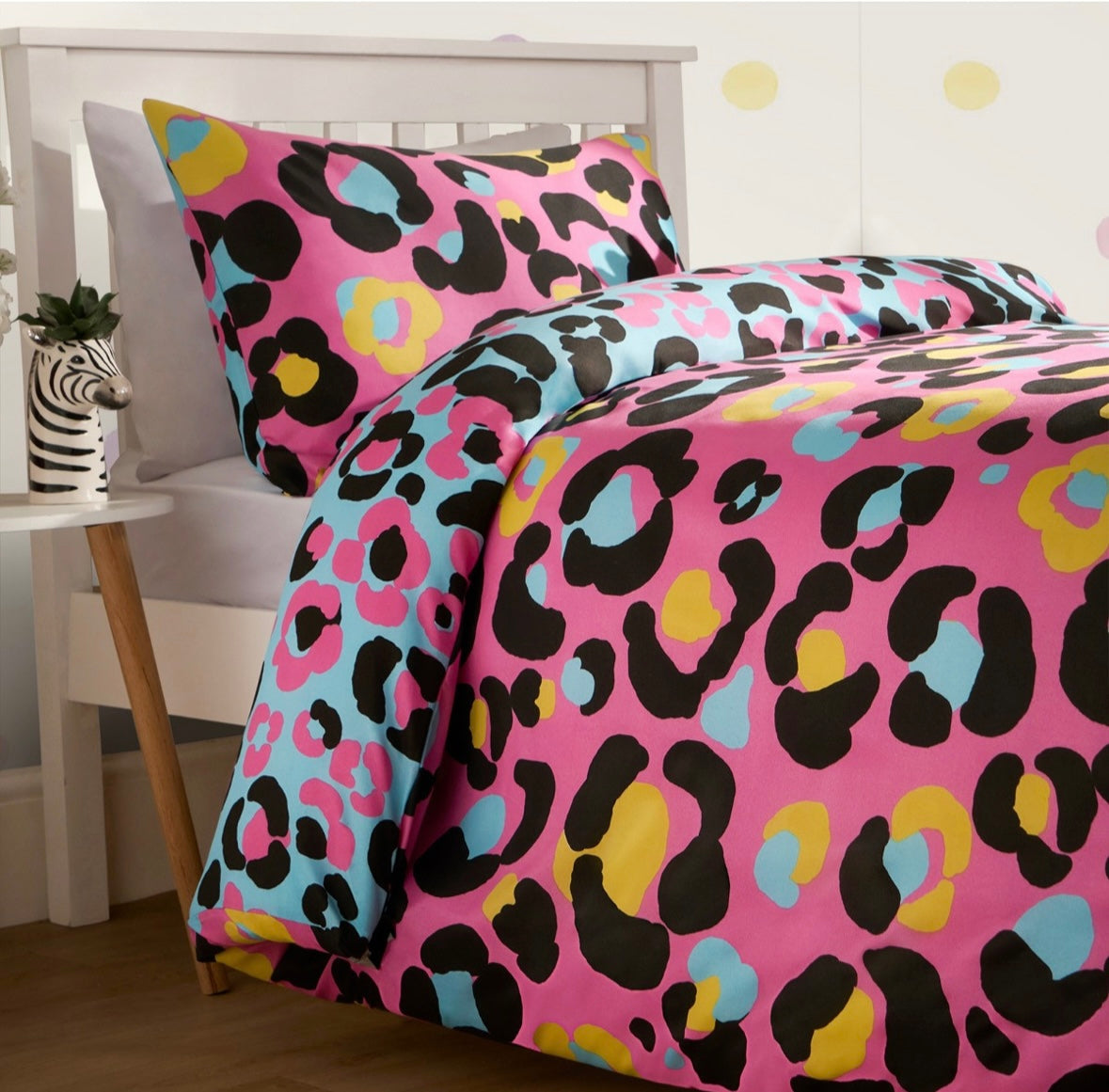 Abstract Neon Leopard Print Reversible Duvet Set - Pink 🇬🇧