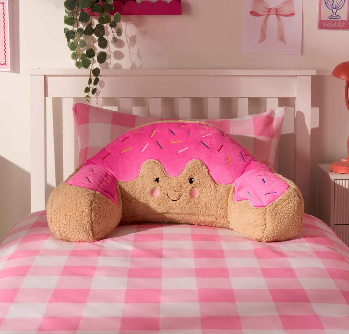 Doughnut Cuddle Cushion - Brown/Pink 🇬🇧