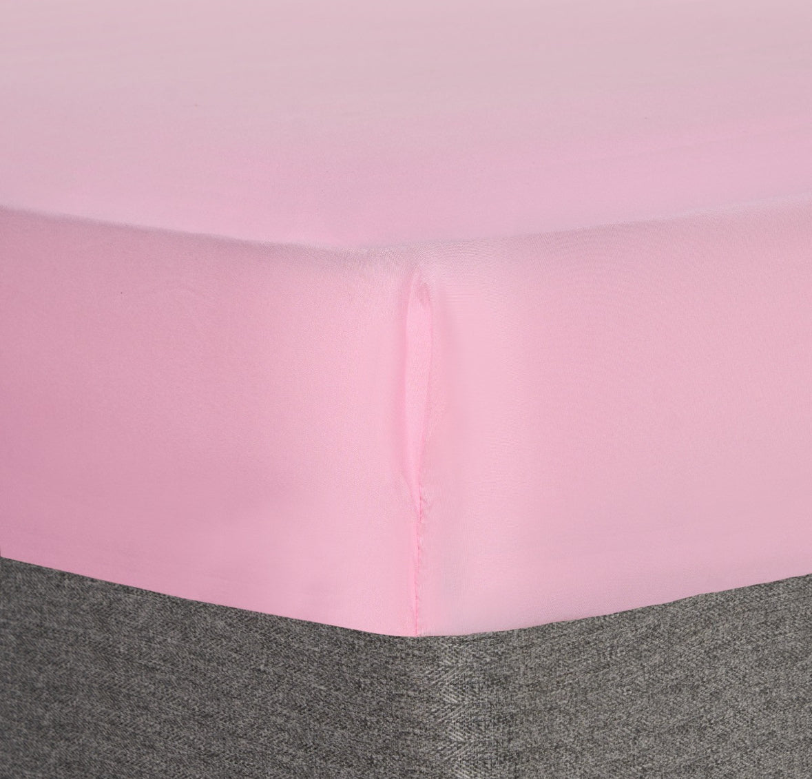 Plain Dyed Fitted Sheet 🇬🇧