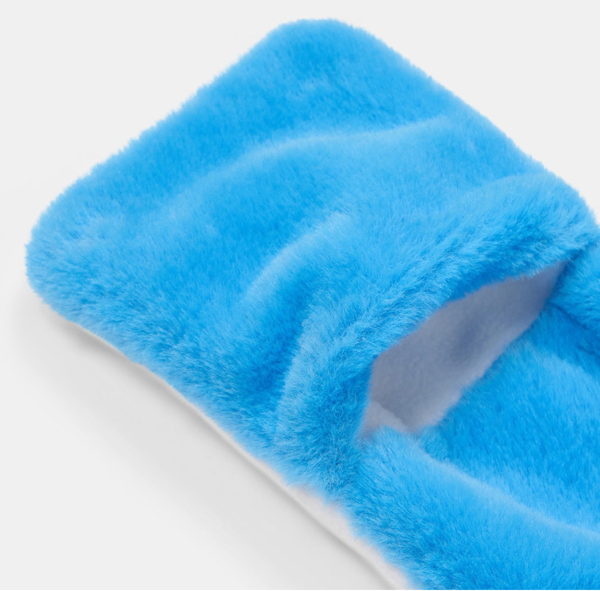 Stitch Hooded Scarf - Blue
🇬🇧