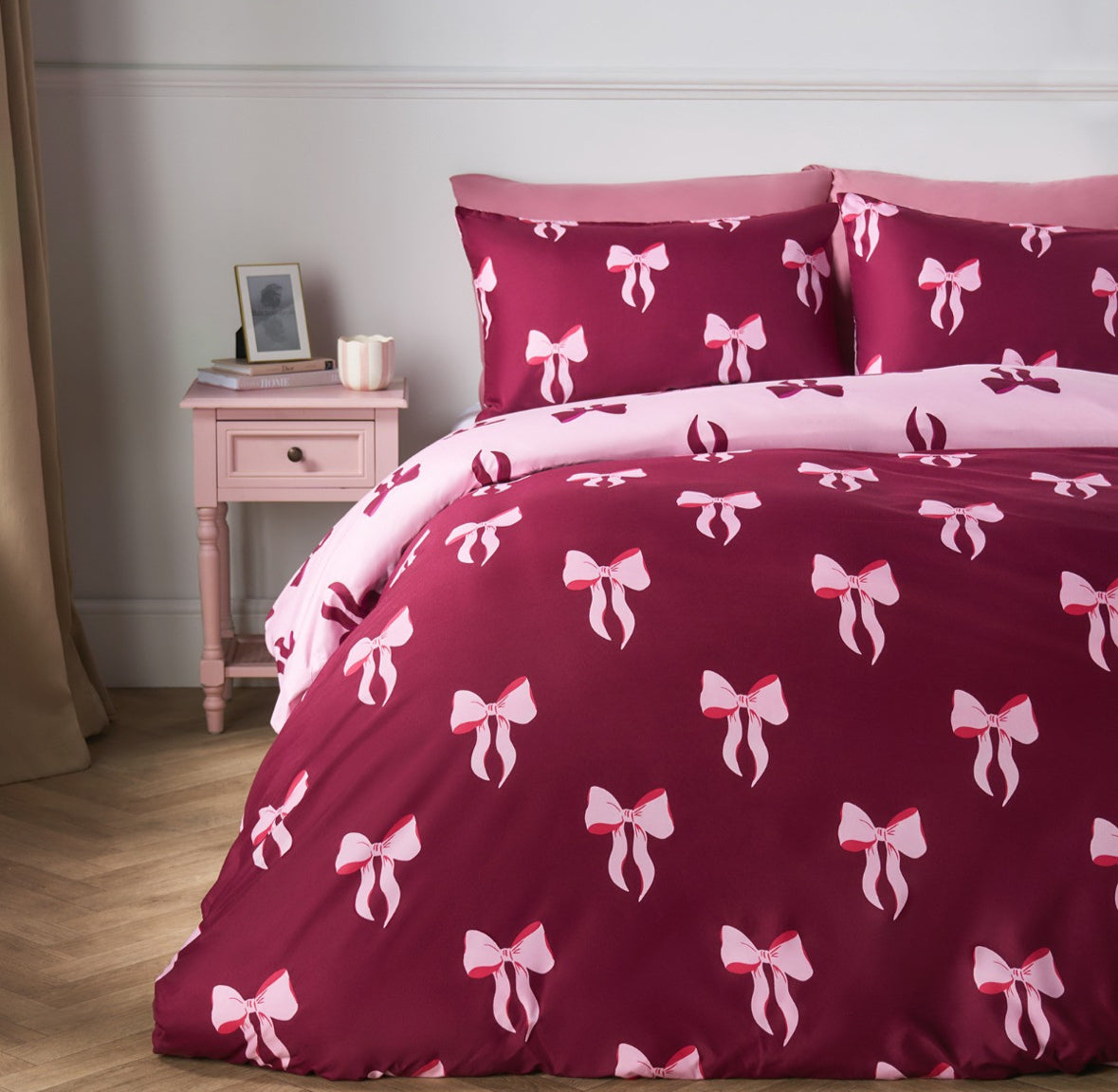 Bow Duvet Cover Set 🇬🇧