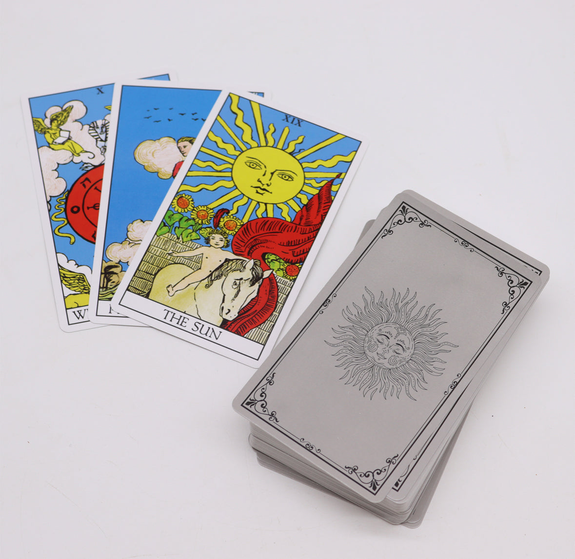 Tarot Cards with Guide Book - Traditional Arcana 🇬🇧