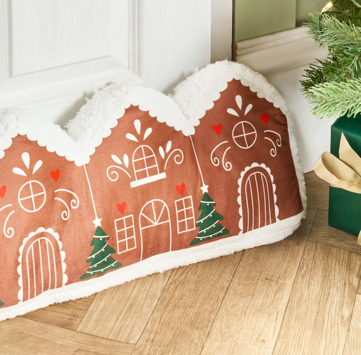 Gingerbread House Draught Excluder - Brown 🇬🇧