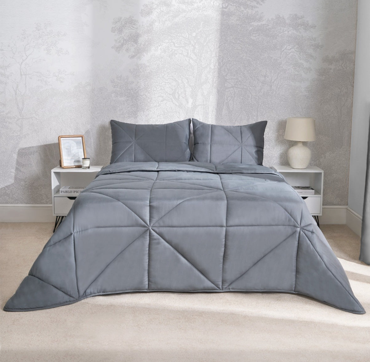 Coverless Geo Quilted 7.5 Tog Duvet Set 🇬🇧