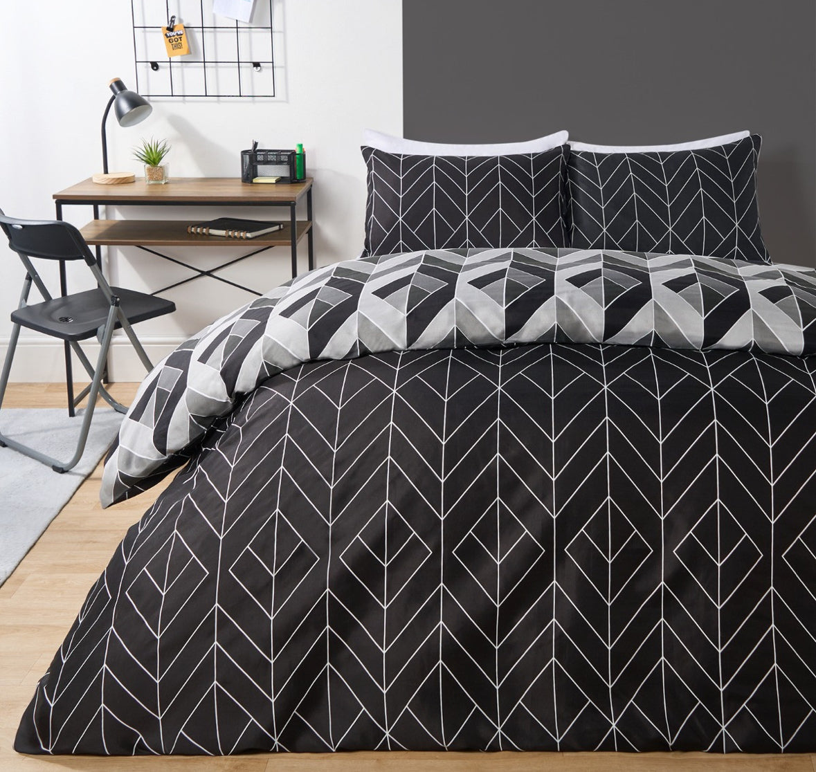 Abstract Chevron Reversible Duvet Cover Set 🇬🇧