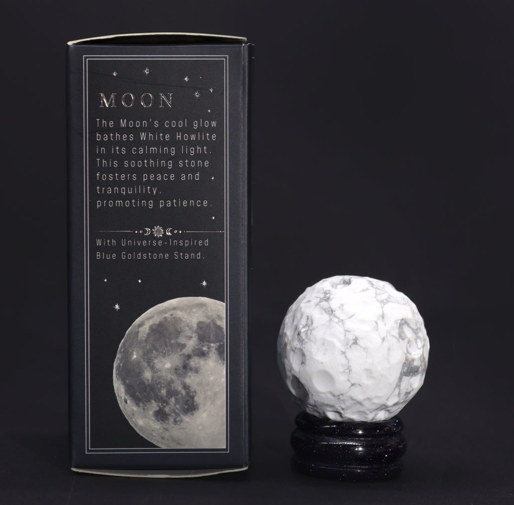 White Howlite Planet on a Sola Goldstone Stand (MOON) 🇬🇧