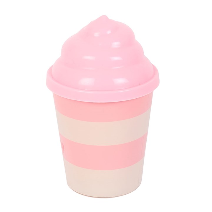 Strawberry Ice Cream Scented Candle 🇬🇧