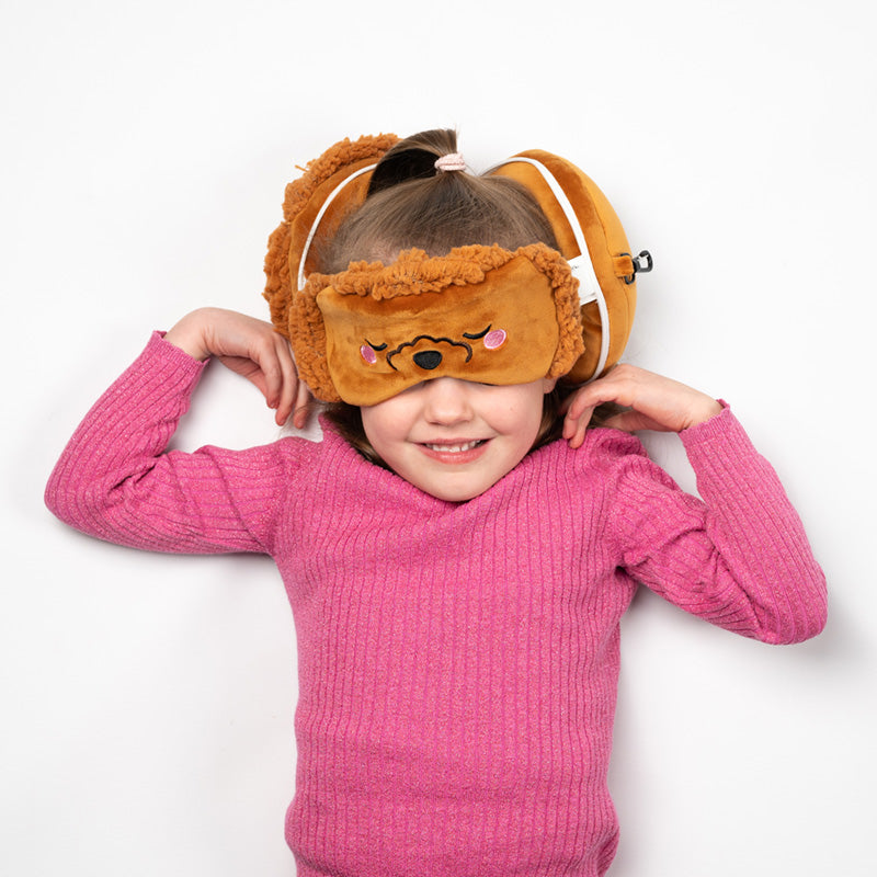 Relaxeazzz Travel Pillow & Eye Mask - Gigi the Toy Poodle 🇬🇧