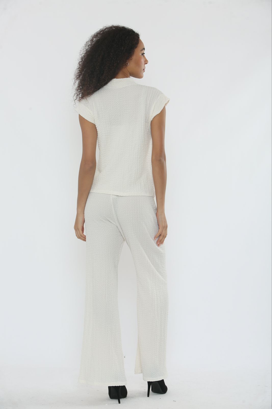 V-Neck Cheesecloth Gold Button Top & Wide Leg Trouser Co-Ord Suit 🇬🇧
