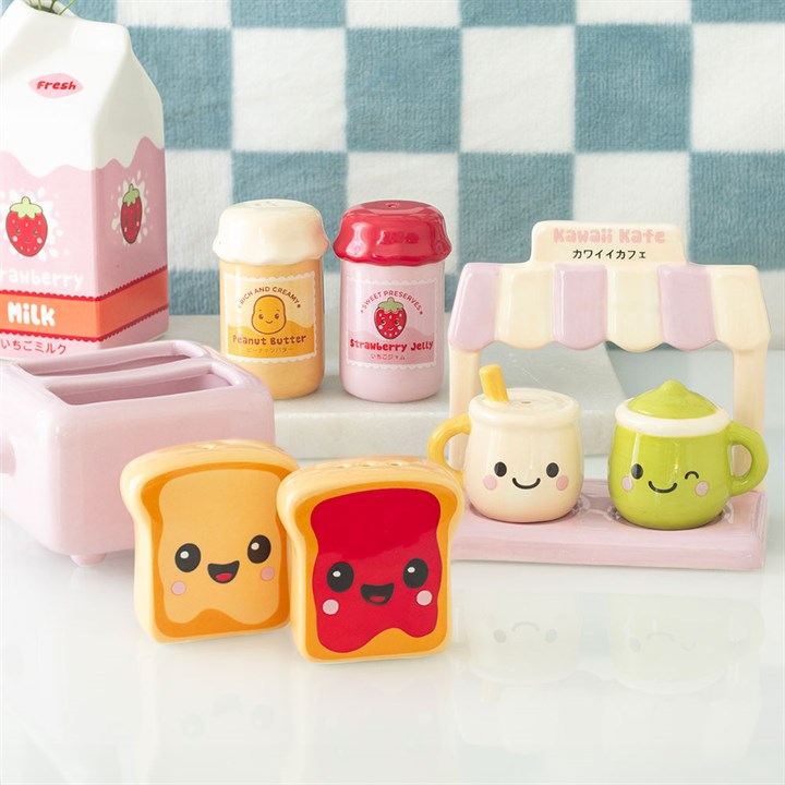 Kawaii Latte Salt and Pepper Shakers 🇬🇧