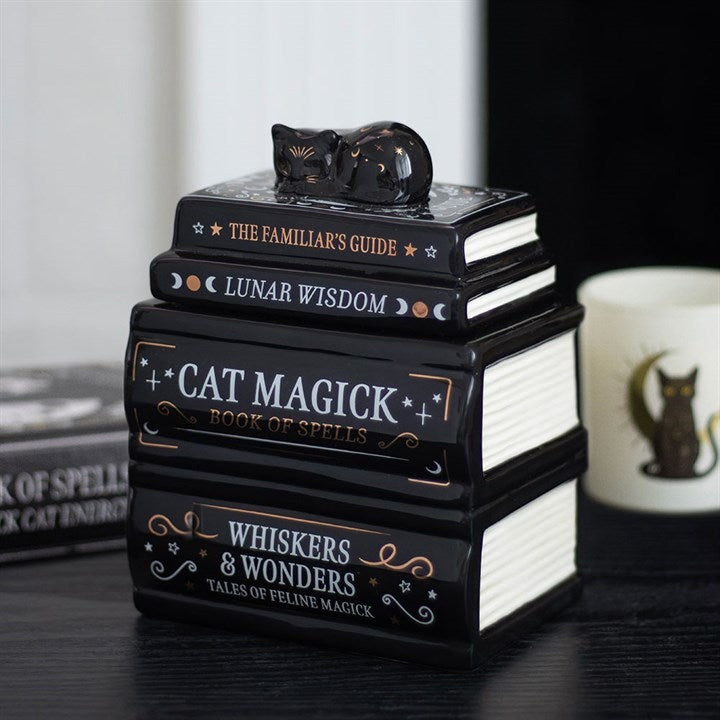 Black Cat Book Stack Oil Burner with Cat 🇬🇧