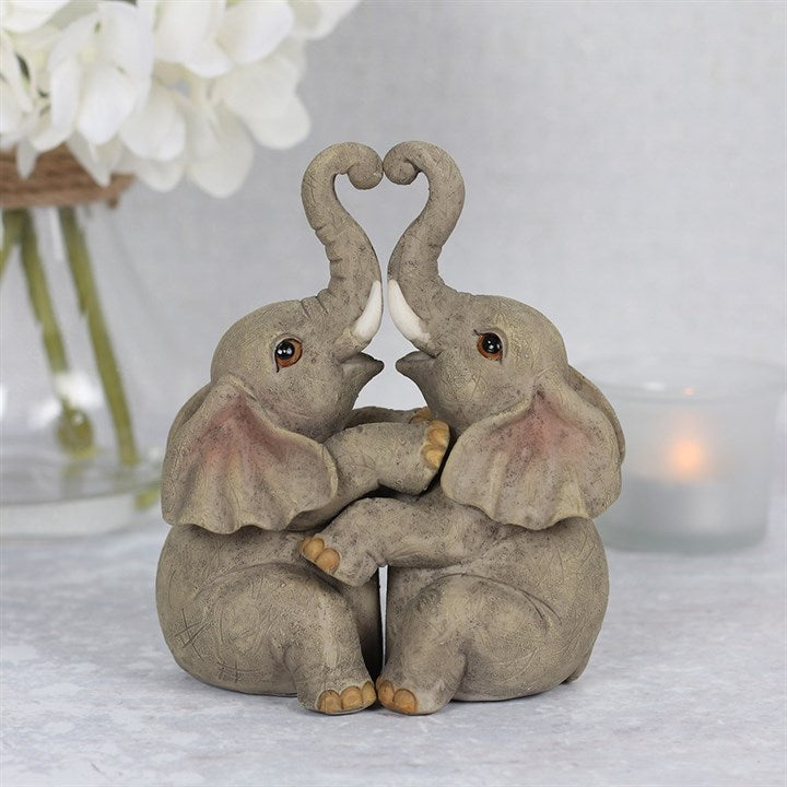 Elephant Embrace Elephant Couple Ornament 🇬🇧