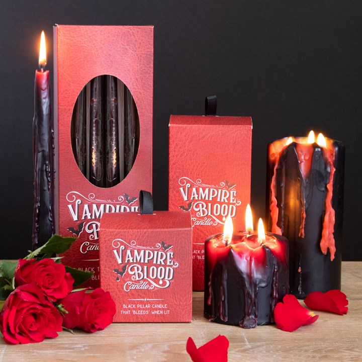 Small Vampire Blood Pillar Candle 🇬🇧