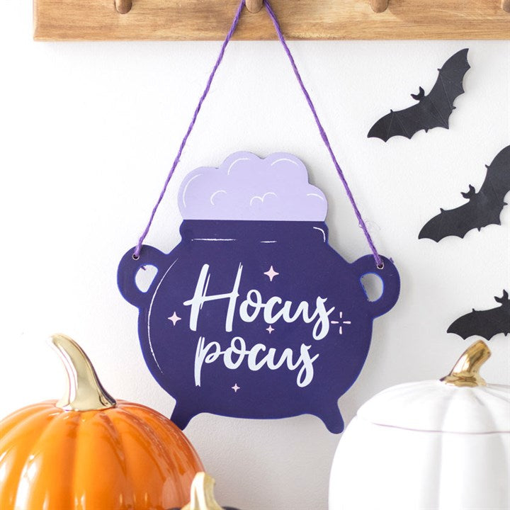 Hocus Pocus Cauldron Shaped Hanging Sign 🇬🇧