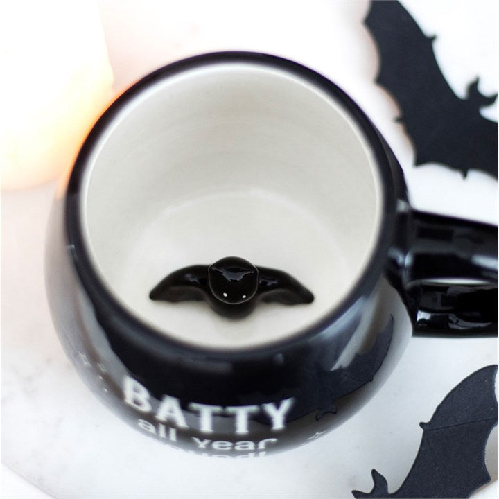 Batty All Year Round Rounded Peekaboo Mug 🇬🇧