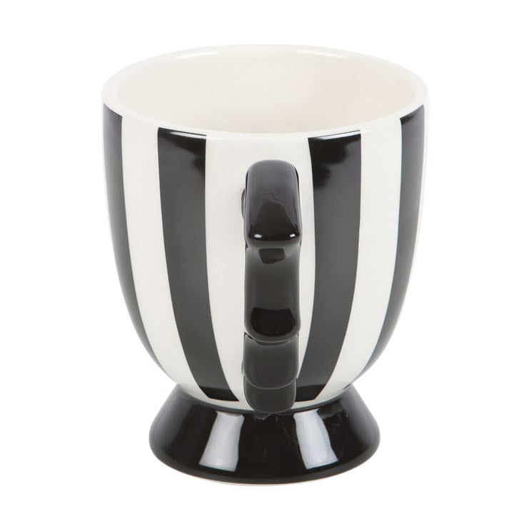 Striped Bat Wing Teacup 🇬🇧